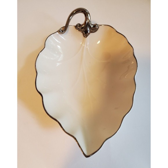 Lenox U.S.A. Silver Trimmed Leaf Shaped Candy/Trinket Dish Home Decor - Picture 1 of 6